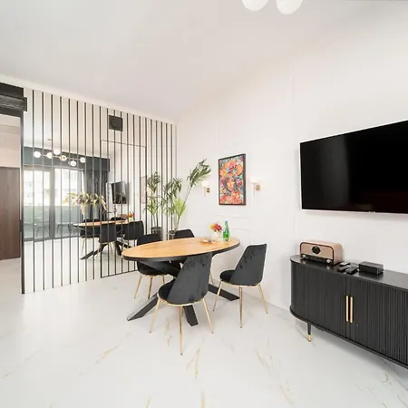 Ans Hanza Tower With Private Jacuzzi - Swimming Pool, Sauna, Jacuzzi, Viewing Terrace Apartmán