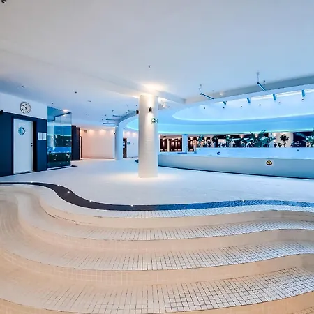 Ans Hanza Tower With Private Jacuzzi - Swimming Pool, Sauna, Jacuzzi, Viewing Terrace Apartmán Štetín