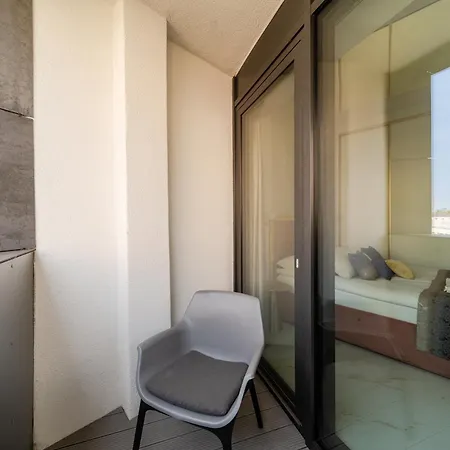 Апартаменты Ans Hanza Tower With Private Jacuzzi - Swimming Pool, Sauna, Jacuzzi, Viewing Terrace Щецин