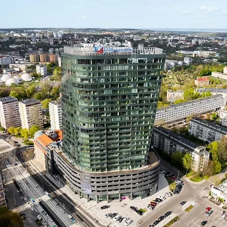 Ans Hanza Tower With Private Jacuzzi - Swimming Pool, Sauna, Jacuzzi, Viewing Terrace شتشيتسين