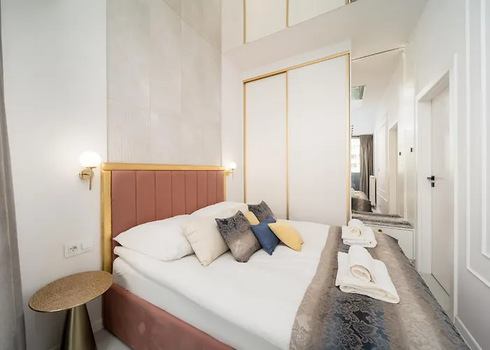 شقة Ans Hanza Tower With Private Jacuzzi - Swimming Pool, Sauna, Jacuzzi, Viewing Terrace