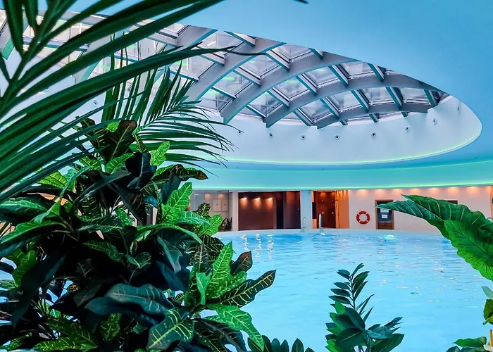 شقة Ans Hanza Tower With Private Jacuzzi - Swimming Pool, Sauna, Jacuzzi, Viewing Terrace *