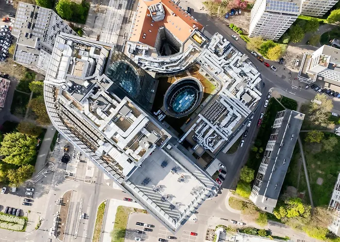 Ans Hanza Tower With Private Jacuzzi - Swimming Pool, Sauna, Jacuzzi, Viewing Terrace Apartment *